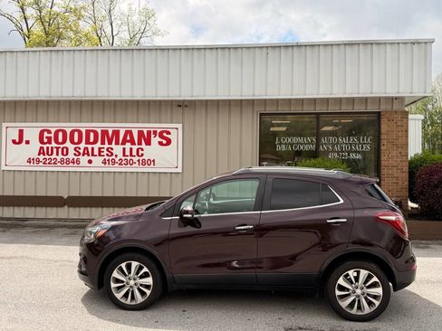 Used 2017 Buick Encore Preferred FWD image 2