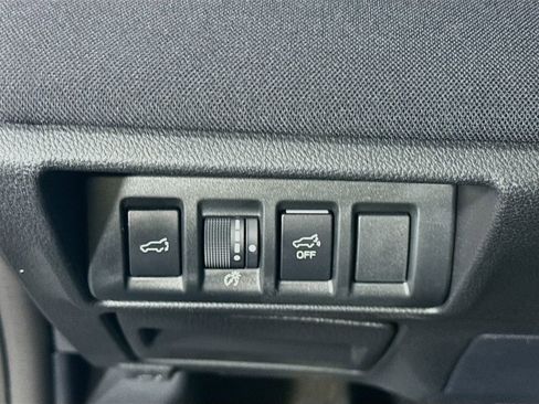 Certified 2025 Subaru Outback Premium w/ Popular Package #1 AWD/4WD image 21