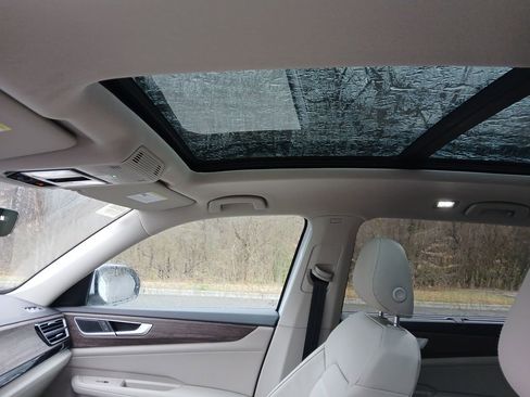 New 2026 Volkswagen Atlas SEL image 21