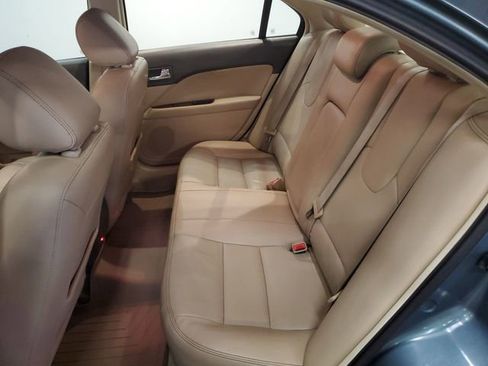 Used 2011 Ford Fusion SEL image 26