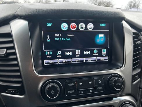 Used 2019 Chevrolet Tahoe LT image 16