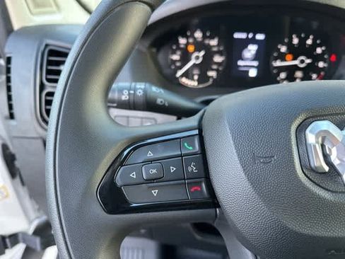 Used 2024 RAM ProMaster 2500 w/ Convenience Group image 15