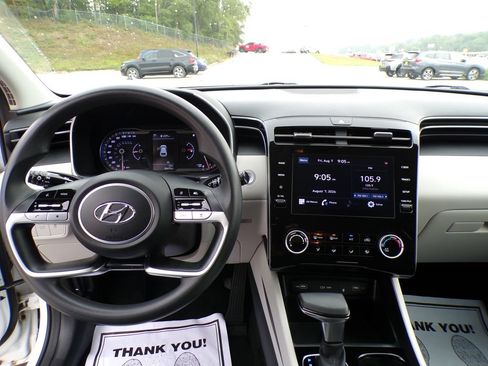 Used 2023 Hyundai Tucson SEL FWD image 10