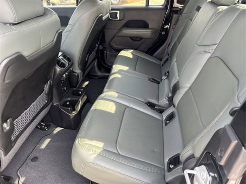 New 2026 Jeep Gladiator Mojave image 20