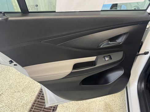 Certified 2024 Buick Envista Avenir image 20