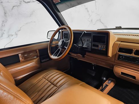 Used 1993 Chevrolet Silverado 1500 4x4 Regular Cab image 16