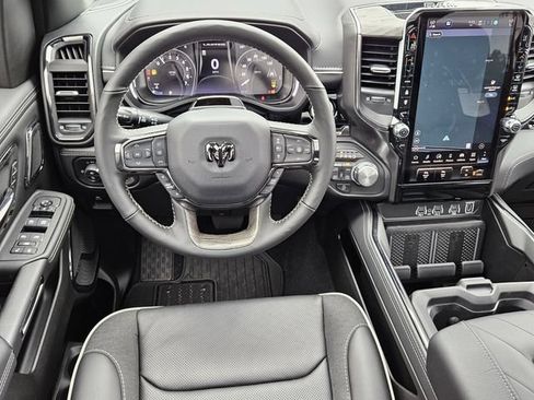New 2025 RAM 1500 Limited AWD/4WD image 12