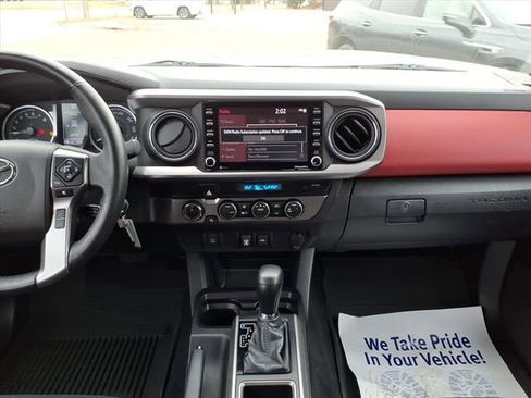 Used 2021 Toyota Tacoma SR5 image 13