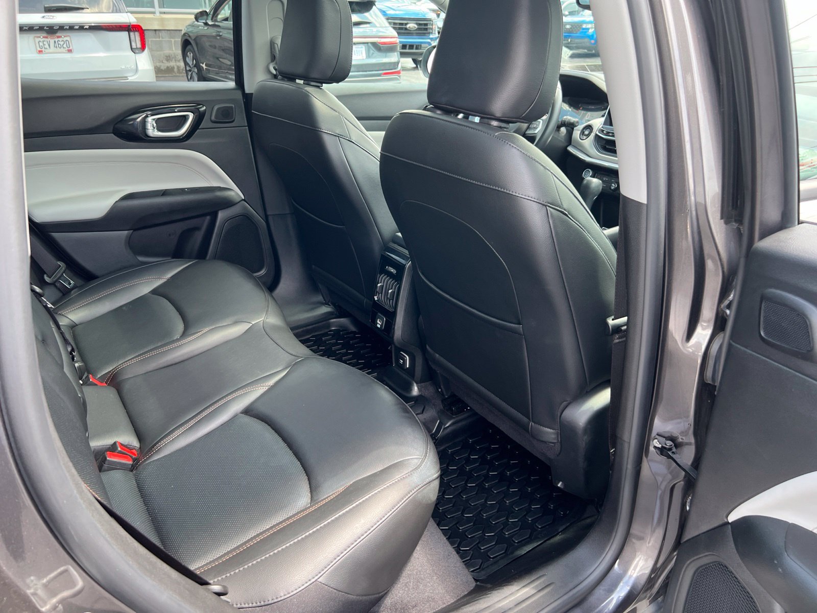 Used 2022 Jeep Compass Limited w/ Sun and Sound Group AWD/4WD image 46