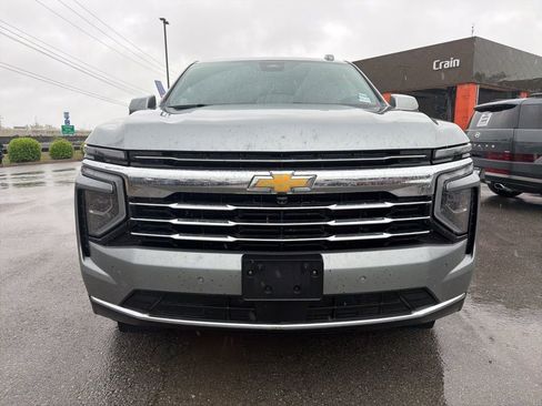 Used 2025 Chevrolet Tahoe LT RWD image 14