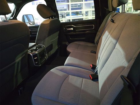 Used 2024 RAM 2500 Big Horn w/ Off Road Package image 13