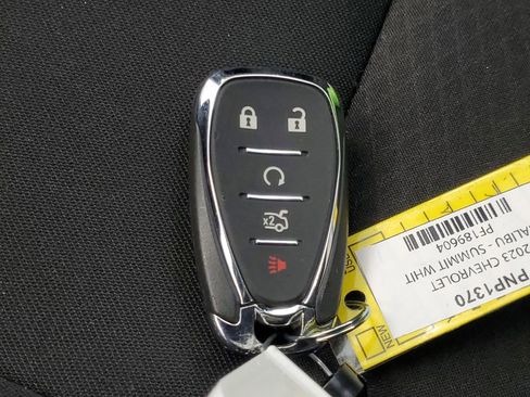 Used 2023 Chevrolet Malibu LT w/ Driver Confidence Package FWD image 26