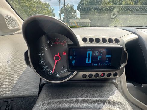 Used 2015 Chevrolet Sonic LT FWD image 25