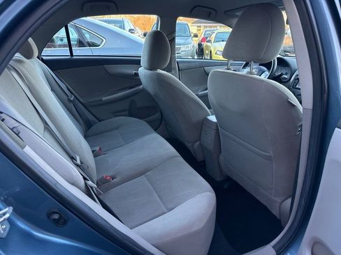 Used 2013 Toyota Corolla LE image 20