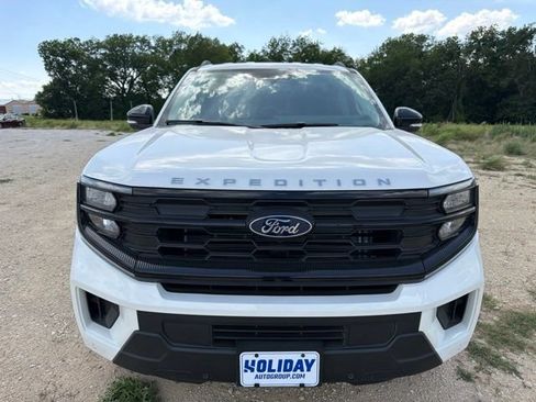 New 2026 Ford Expedition Max Active AWD/4WD image 15