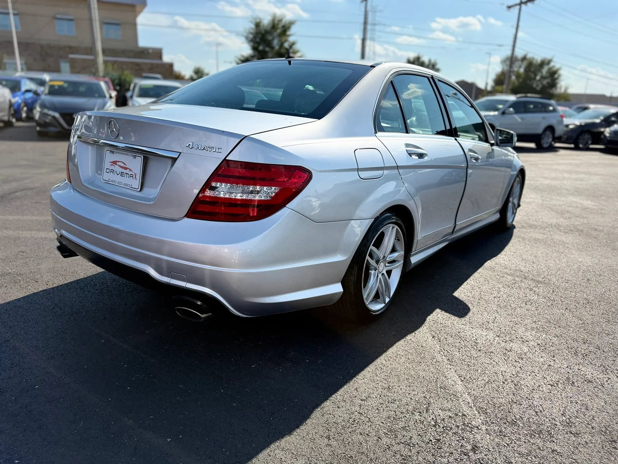 Used 2012 Mercedes-Benz C 300 4MATIC Sedan image 3