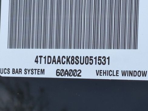 Certified 2025 Toyota Camry LE image 31