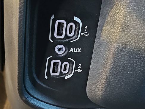 New 2026 RAM 1500 Express image 25