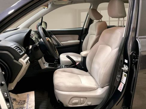 Used 2016 Subaru Forester 2.5i Premium AWD/4WD image 24