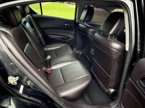 Used 2017 Acura ILX FWD image 15