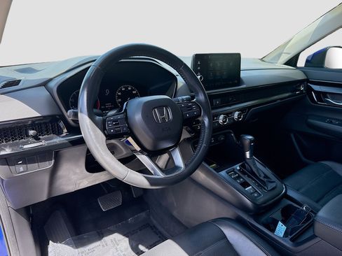 Used 2025 Honda CR-V EX-L image 9