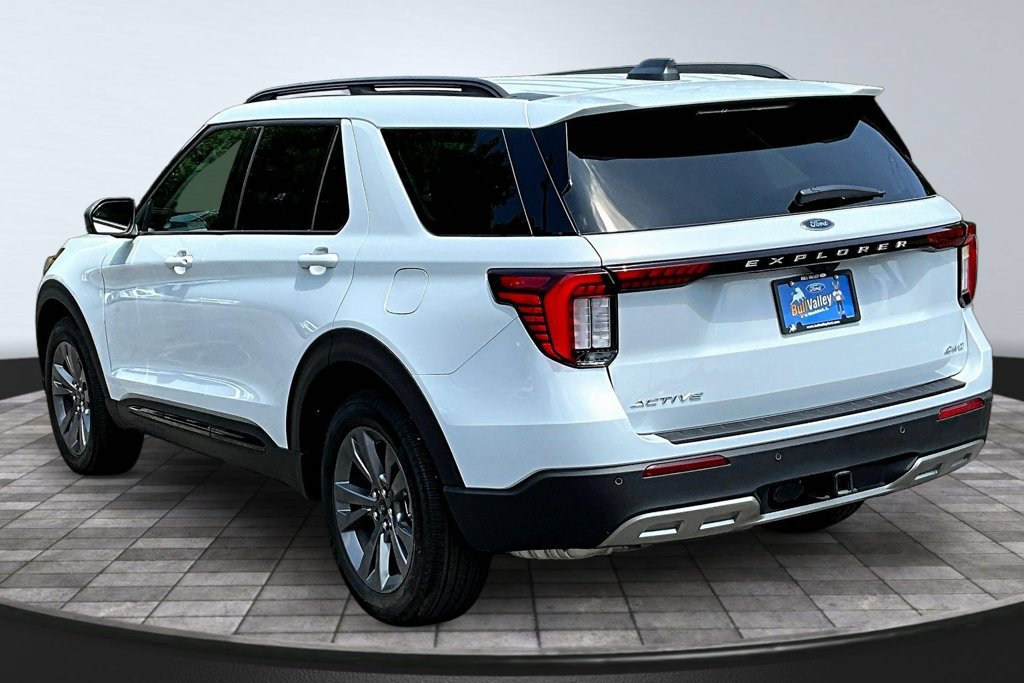 New 2026 Ford Explorer Active w/ Active Comfort Package AWD/4WD image 3