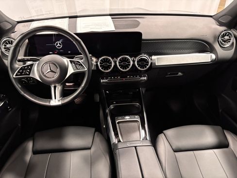 Certified 2025 Mercedes-Benz GLB 250 4MATIC image 2