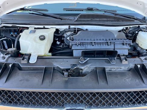 Used 2024 Chevrolet Express 2500 w/ Driver Convenience Package image 26