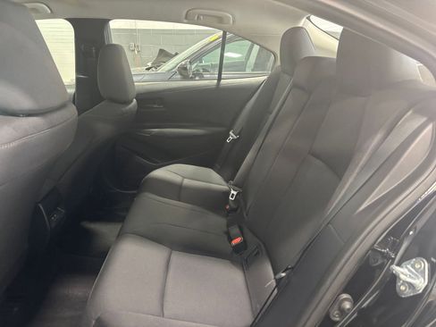 Used 2025 Toyota Corolla LE image 25