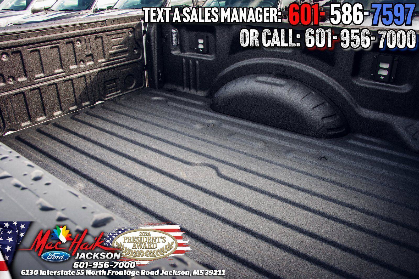New 2026 Ford F250 Lariat w/ Black Appearance Package AWD/4WD image 10
