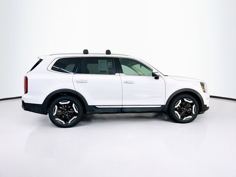 Used 2025 Kia Telluride S AWD/4WD image 10