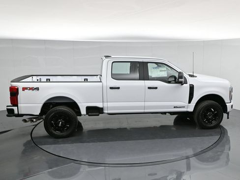 Used 2024 Ford F250 XL w/ STX Appearance Package AWD/4WD image 42