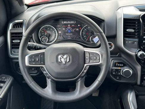 Used 2025 RAM 1500 Big Horn AWD/4WD image 39