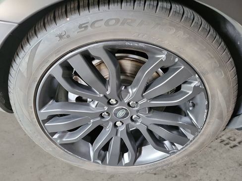 Used 2021 Land Rover Range Rover Sport HSE Silver Edition AWD/4WD image 12