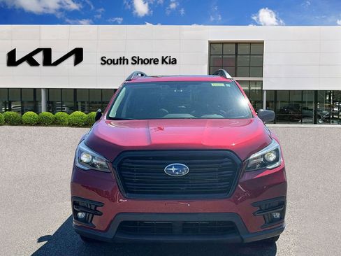 Used 2022 Subaru Ascent Onyx Edition image 2
