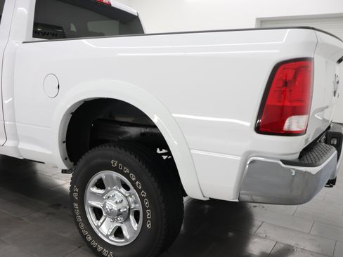 Used 2018 RAM 2500 Tradesman w/ Chrome Appearance Group AWD/4WD image 30