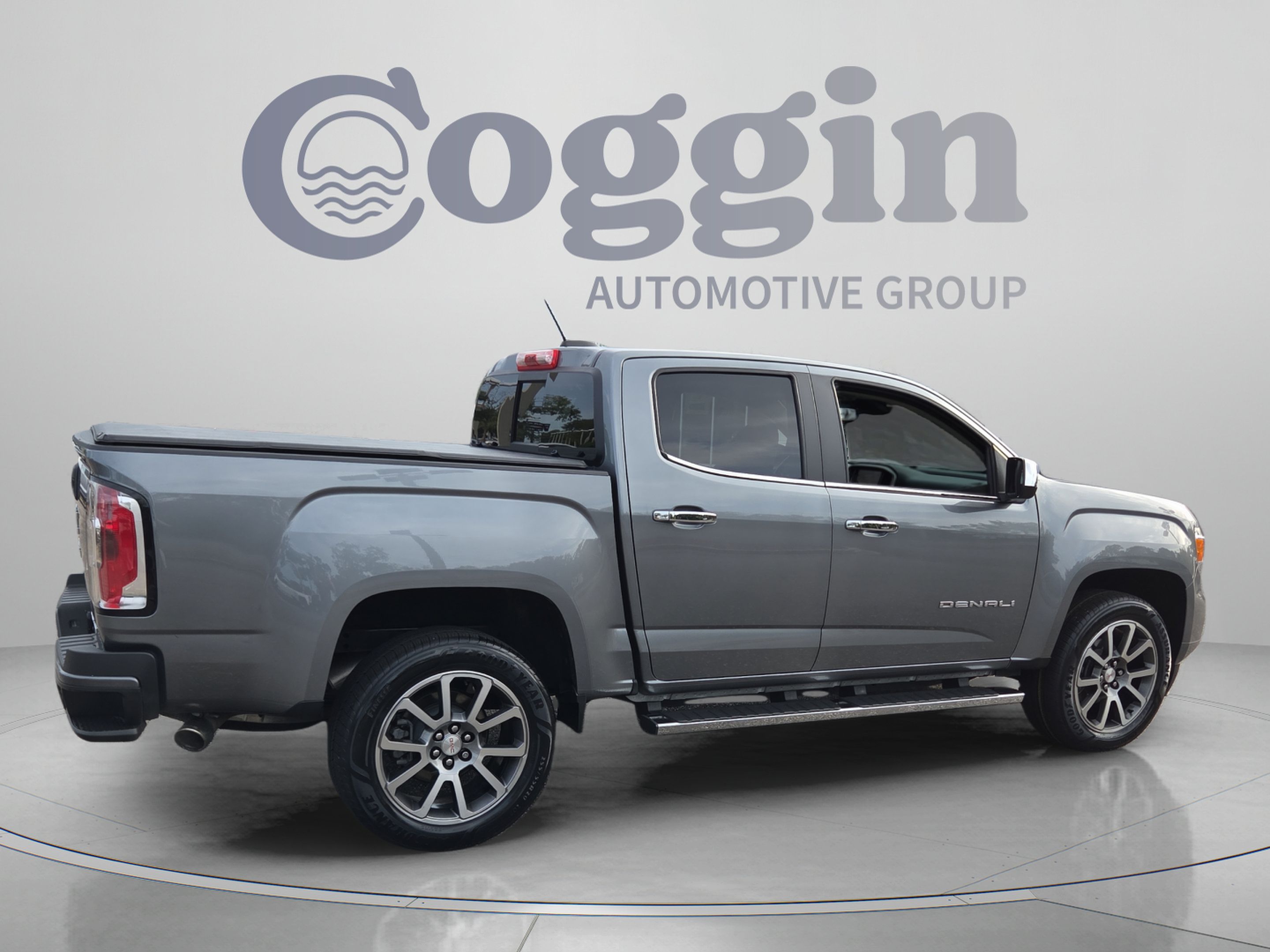 Used 2022 GMC Canyon Denali AWD/4WD image 5