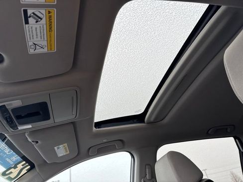 Used 2023 Honda CR-V EX image 25