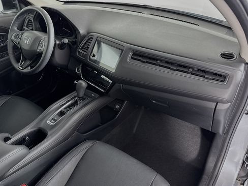 Certified 2020 Honda HR-V Touring image 29