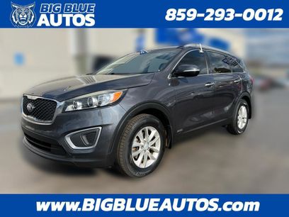 Used 2016 Kia Sorento LX w/ LX Convenience Package