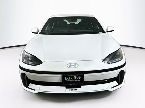 Used 2024 Hyundai Ioniq 6 SEL RWD image 2