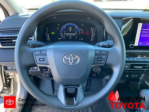 Certified 2026 Toyota Camry LE FWD image 32
