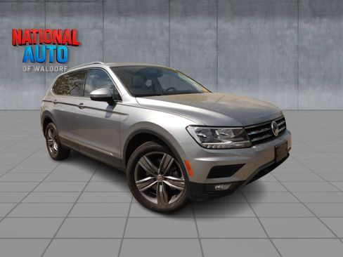 Used 2021 Volkswagen Tiguan SEL FWD image 1