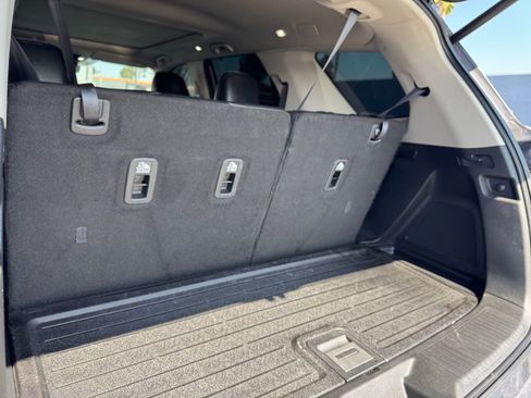 Used 2025 Honda Pilot Elite image 17