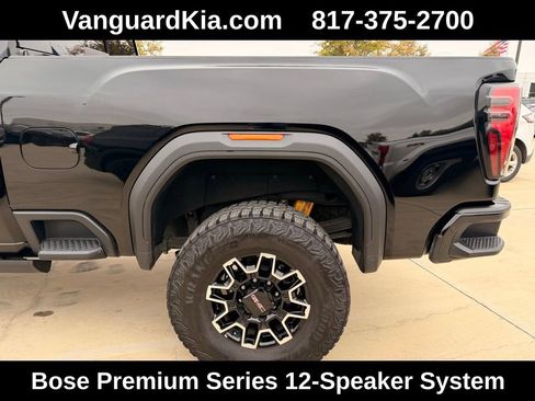 Used 2025 GMC Sierra 2500 AT4X image 9