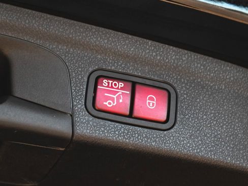 Used 2023 Mercedes-Benz GLE 450 4MATIC w/ 3rd Row Seat Package image 51