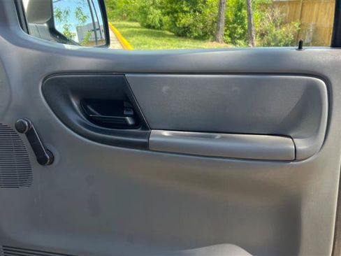 Used 2010 Ford Ranger 2WD SuperCab image 50
