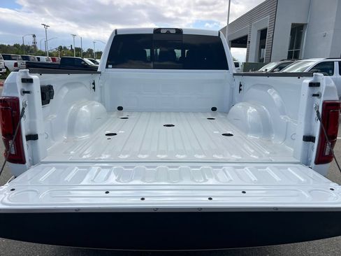 New 2026 RAM 2500 Laramie w/ Towing Technology Group AWD/4WD image 19