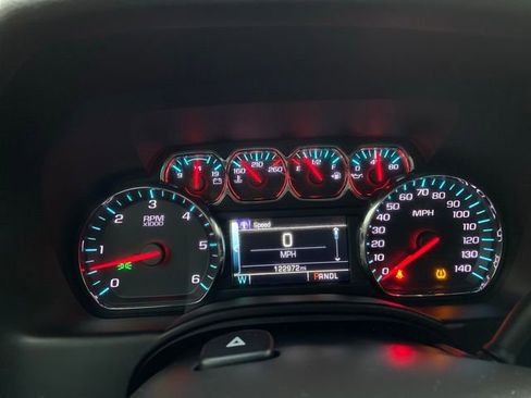 Used 2019 Chevrolet Tahoe LS w/ Enhanced Driver Alert Package image 23