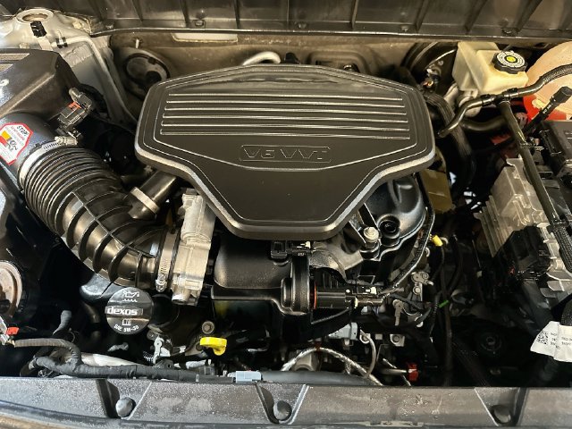 Used 2017 GMC Acadia SLT AWD/4WD image 31